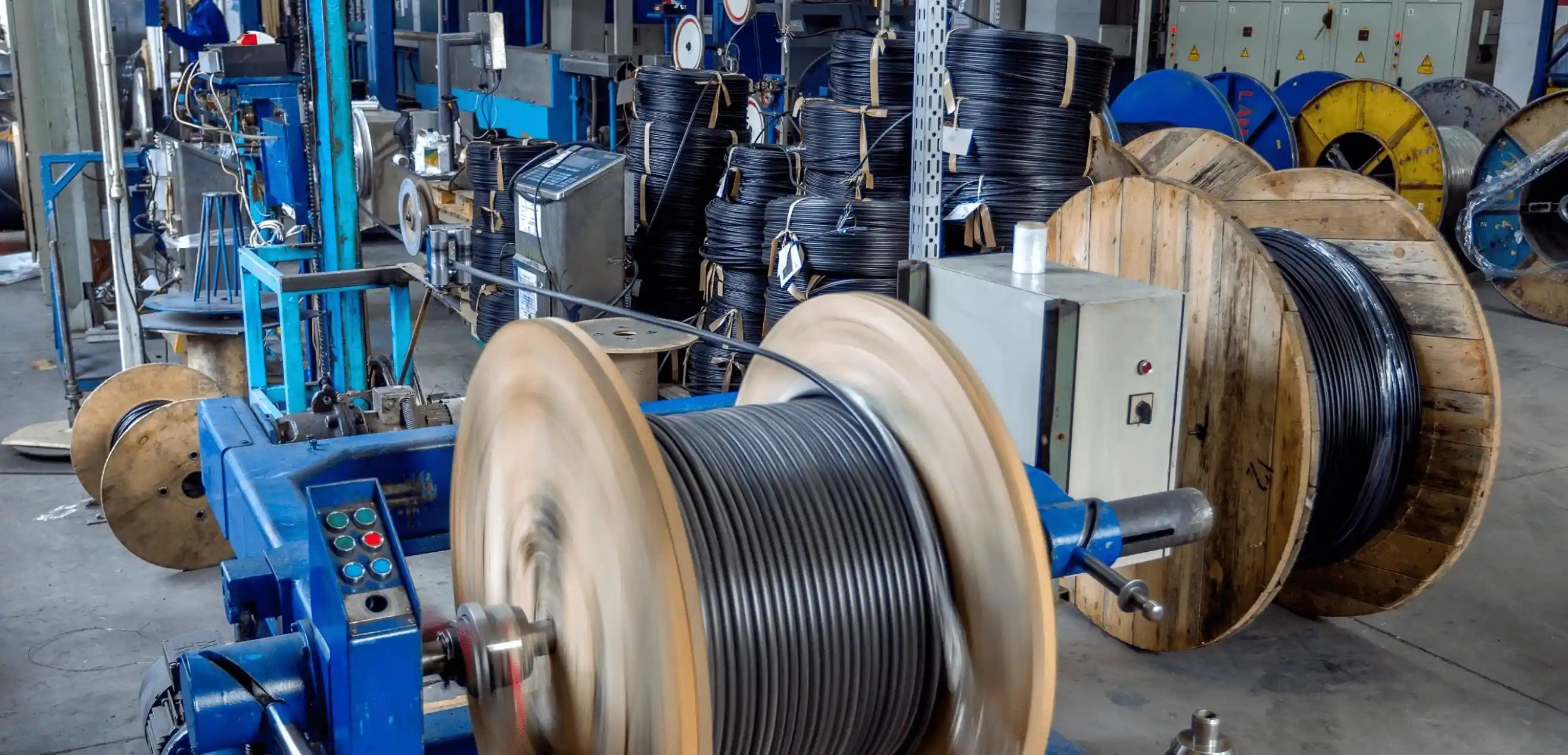 A Helpful Overview of Cable Manufacturing Techniques and Tools-Hire Lateral