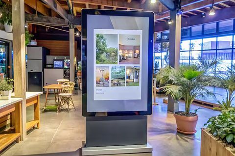 Discover How Digital Signage Transforms Customer Experience